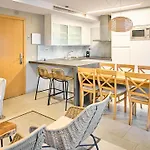 Nm By Escampa Hotel