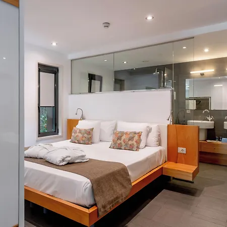 Hotel Nm By Escampa 4*